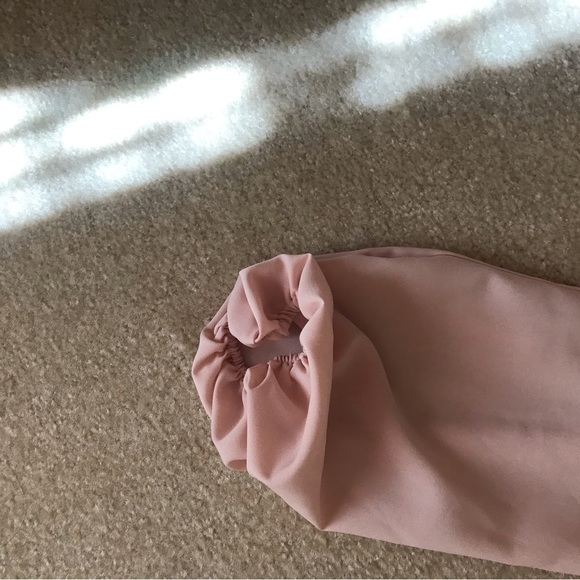 Beautiful Top !! - Picture 5 of 7